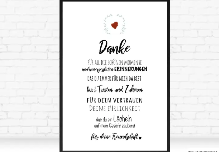 Ein Bild mit der Aufschrift "Danke" für schöne Momente, Erinnerungen, Trost und Zuhören. Es ist eine schöne Art, jemandem danke zu sagen.