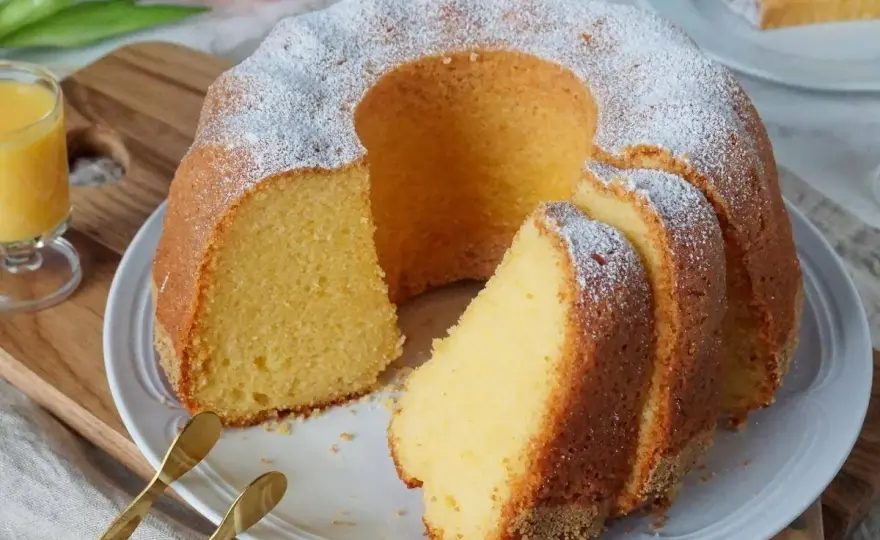 Alkohol im Kuchen - Sorten, Dosierung & beste Rezepte