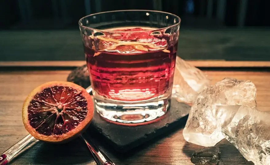 Rote Cocktails - Mehr als nur Farbe für deine Feier