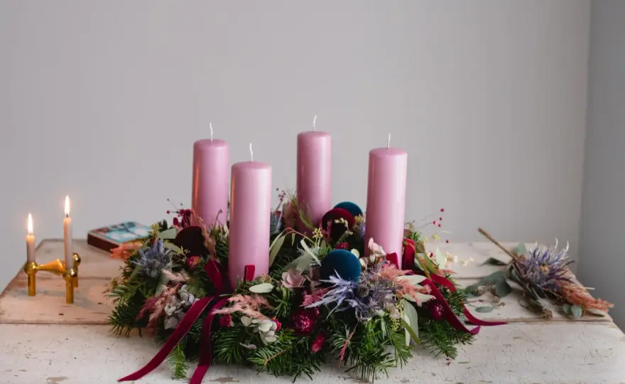 Adventskranz aus Natur - Einfach selbst binden & lange frisch