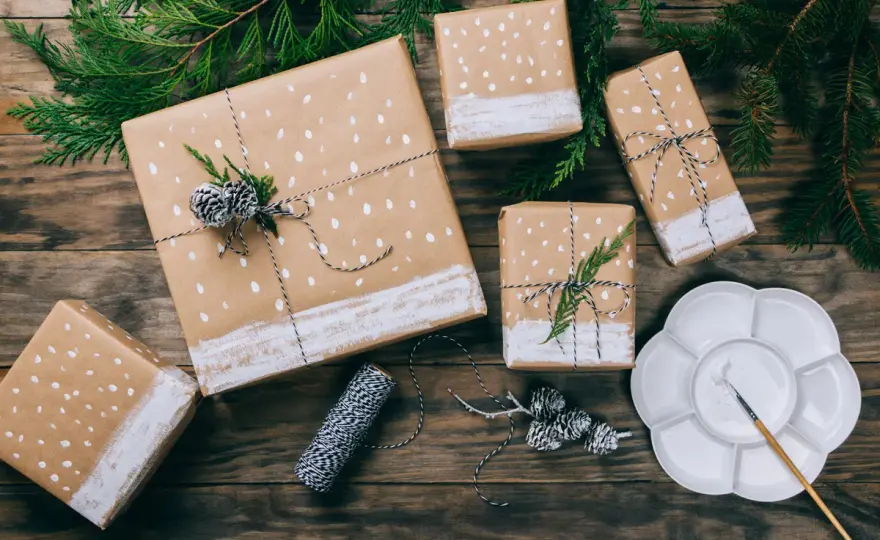 Selbstgemachtes Geschenkpapier - Keine Bastellösung mehr!