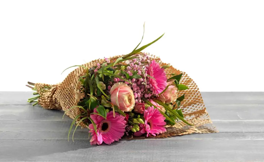 Blumen verpacken - Fehler vermeiden & perfekt schenken