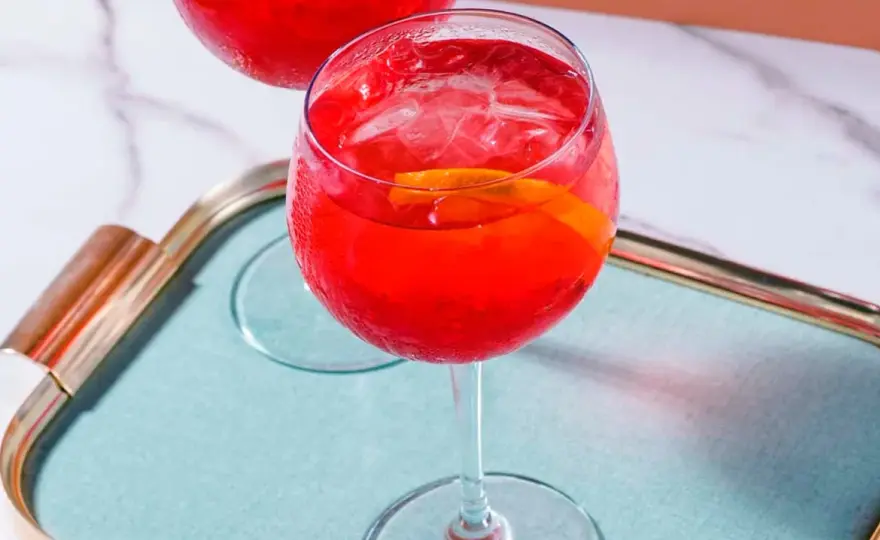 Campari Spritz - So mixt du den Klassiker perfekt
