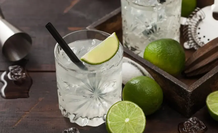 Weiße Rum Cocktails - Einfach mixen, Fehler vermeiden