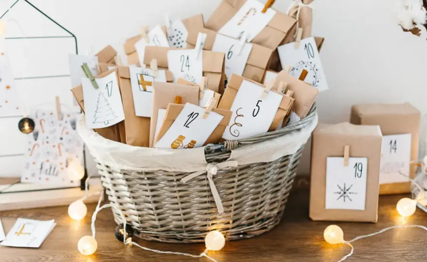 Adventskalender Partner Ideen - Nicht nur Süßes! So geht's