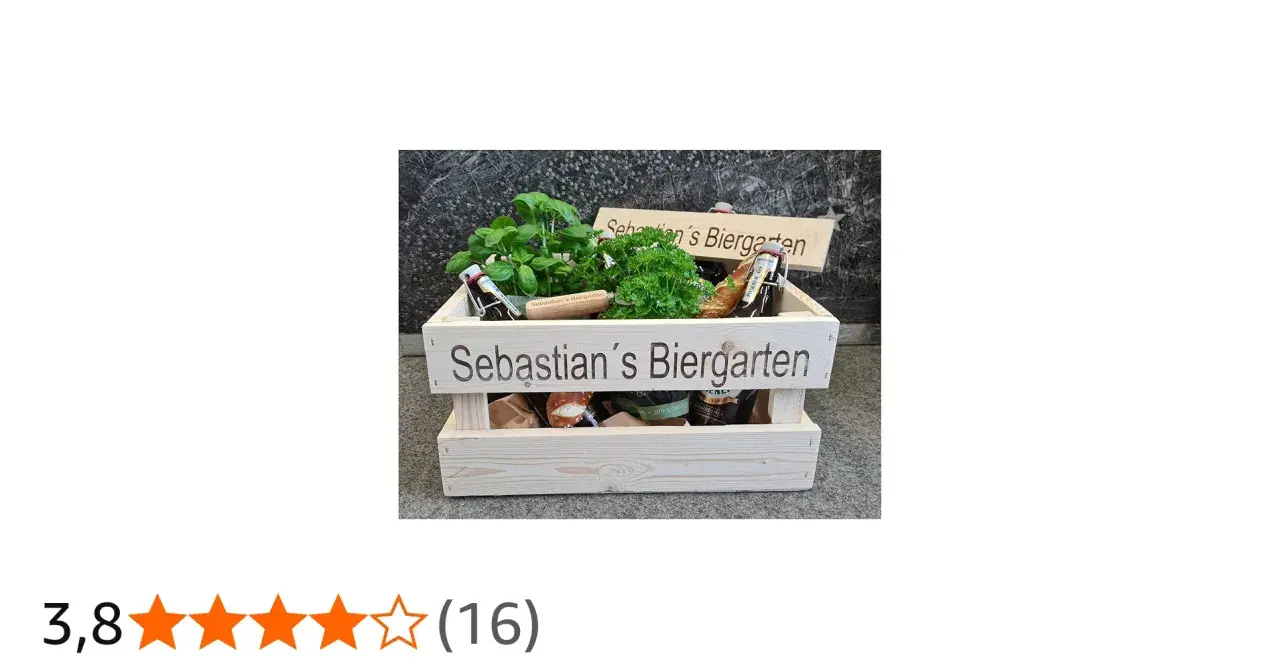Holzkiste mit frischen Kräutern, Brezeln und Bierflaschen, beschriftet mit "Sebastian's Biergarten". Ein perfekter Biergarten Korb für den Sommer.